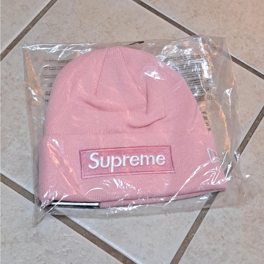 Supreme x New Era Box Logo Beanie in Pink - One Size Fits Most